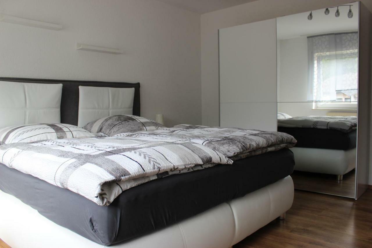 Ferienwohnung Am Waldrand Lemberg Esterno foto